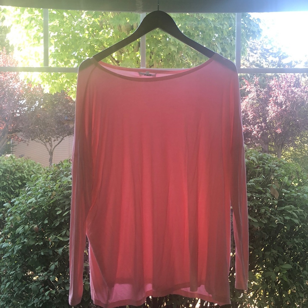 Soft pink PIKO shirt